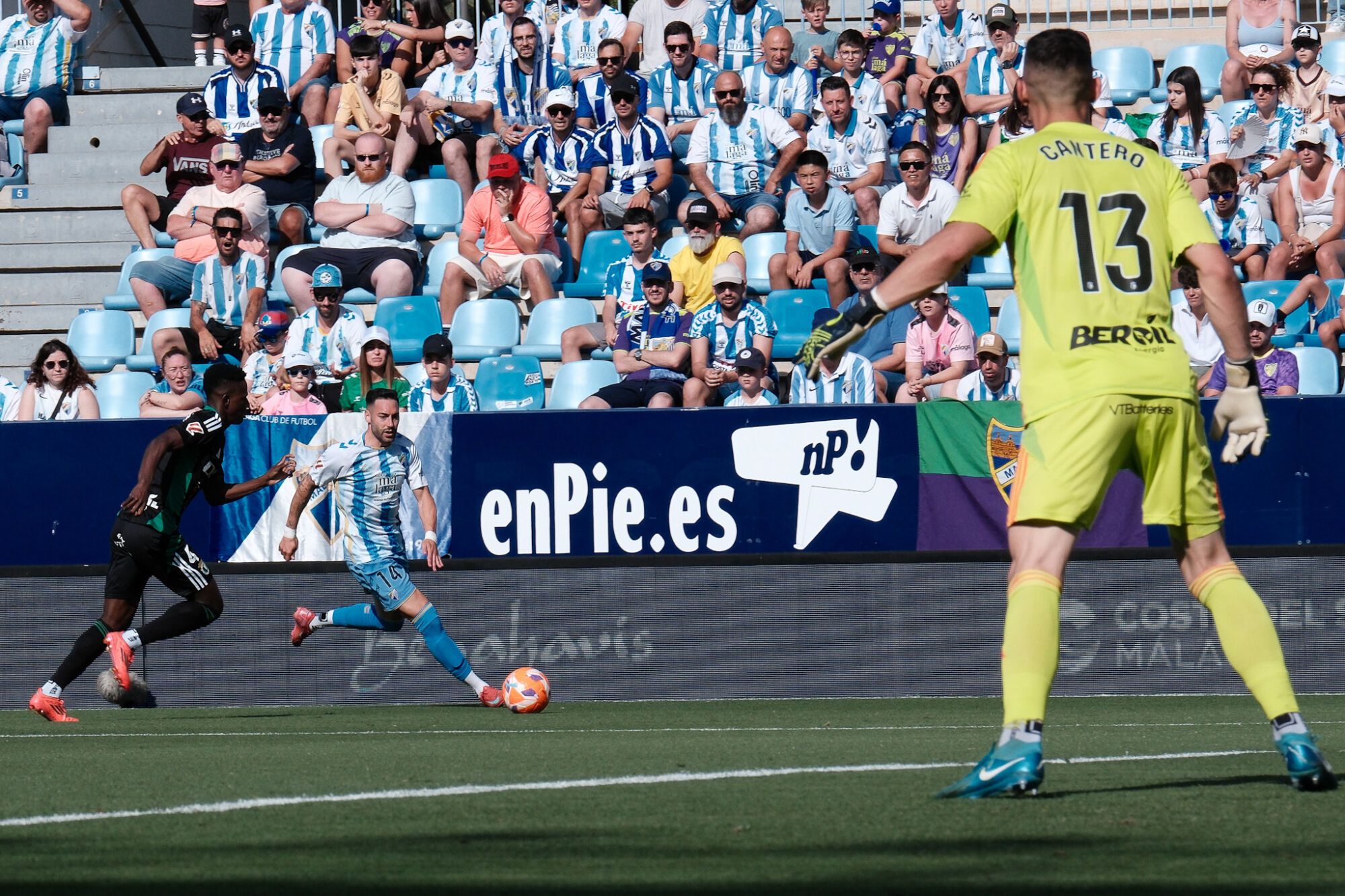 Málaga CF - Burgos CF. Jornada 42, Liga Hypermotion