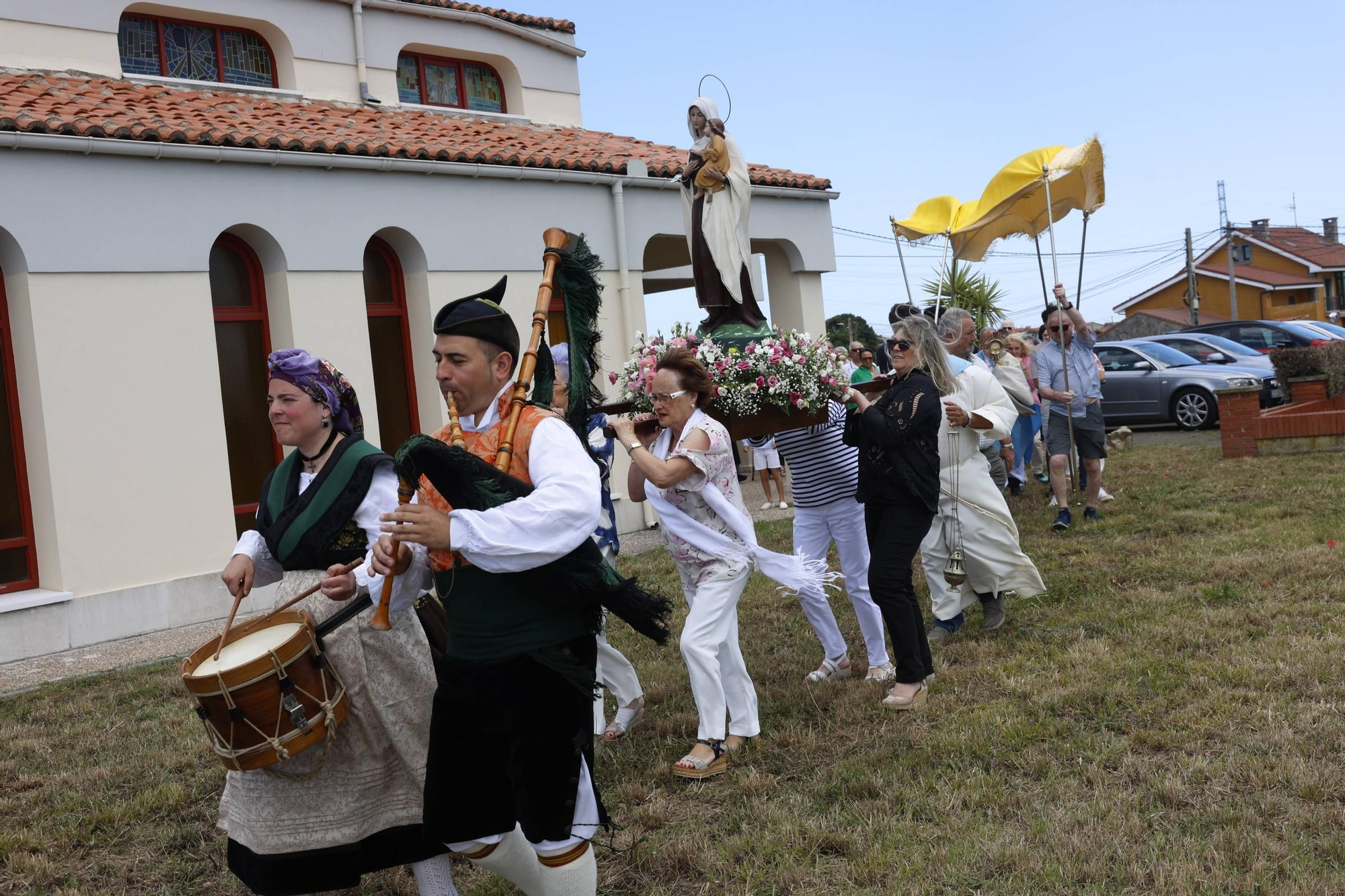EN IMÁGENES: La fiesta del Carmen en Lavian (Gozón)