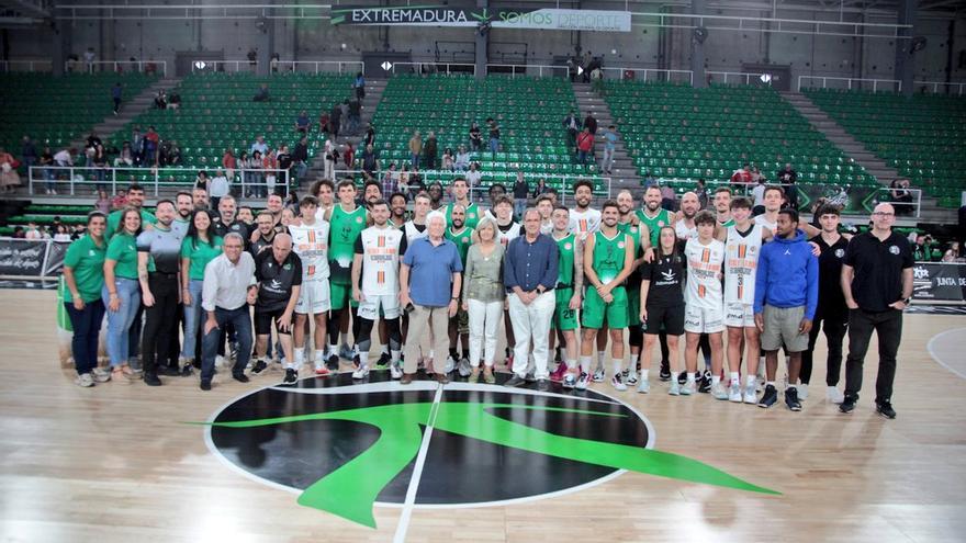 El Cáceres afina su ejército cara  a la reconquista y somete al BCB en la Copa de Extremadura