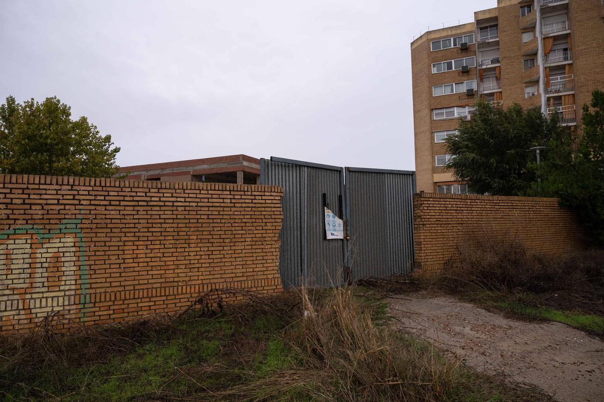 Zona en la que se construirá la ampliación de la residencia de mayores La Granadilla de Badajoz