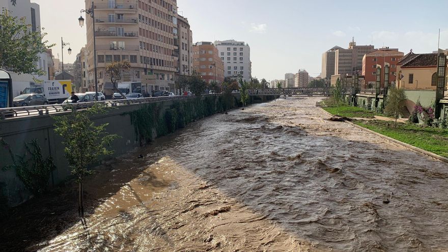 La Junta desembalsa El Limonero para evitar atasco en los desagües y garantizar agua de calidad