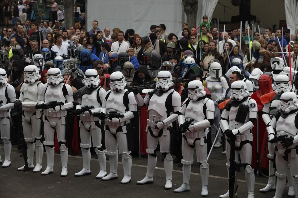 Desfile de "Starwars" en Metrópoli