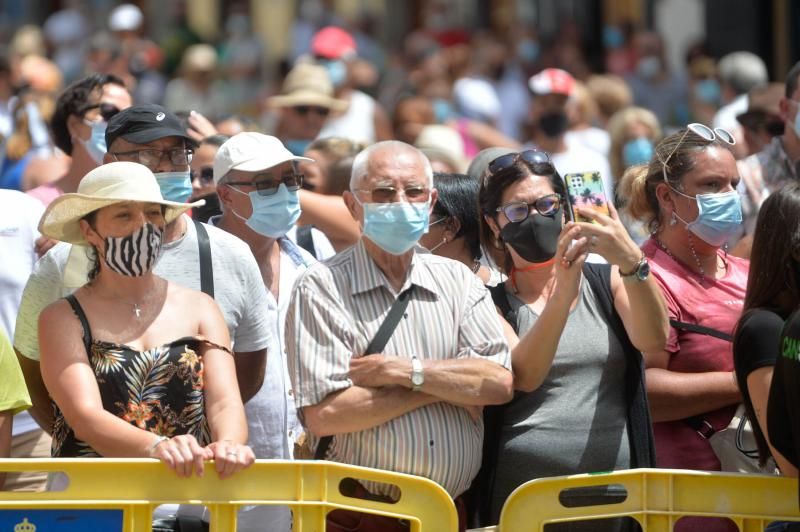 Dia del Pino: peregrinos llegando y visitando a Teror