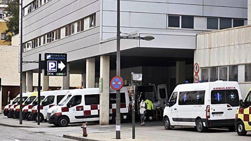 Medidas de distanciamiento en el consultorio de Los Garres.