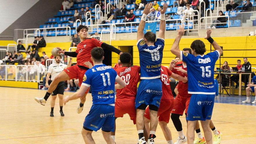 El Bada Huesca incorpora a Bruno García tras la marcha de Benites