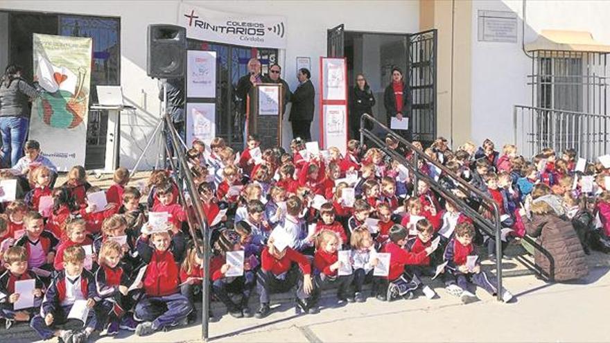 La caída de la natalidad aviva la pugna por mantener el máximo de plazas escolares