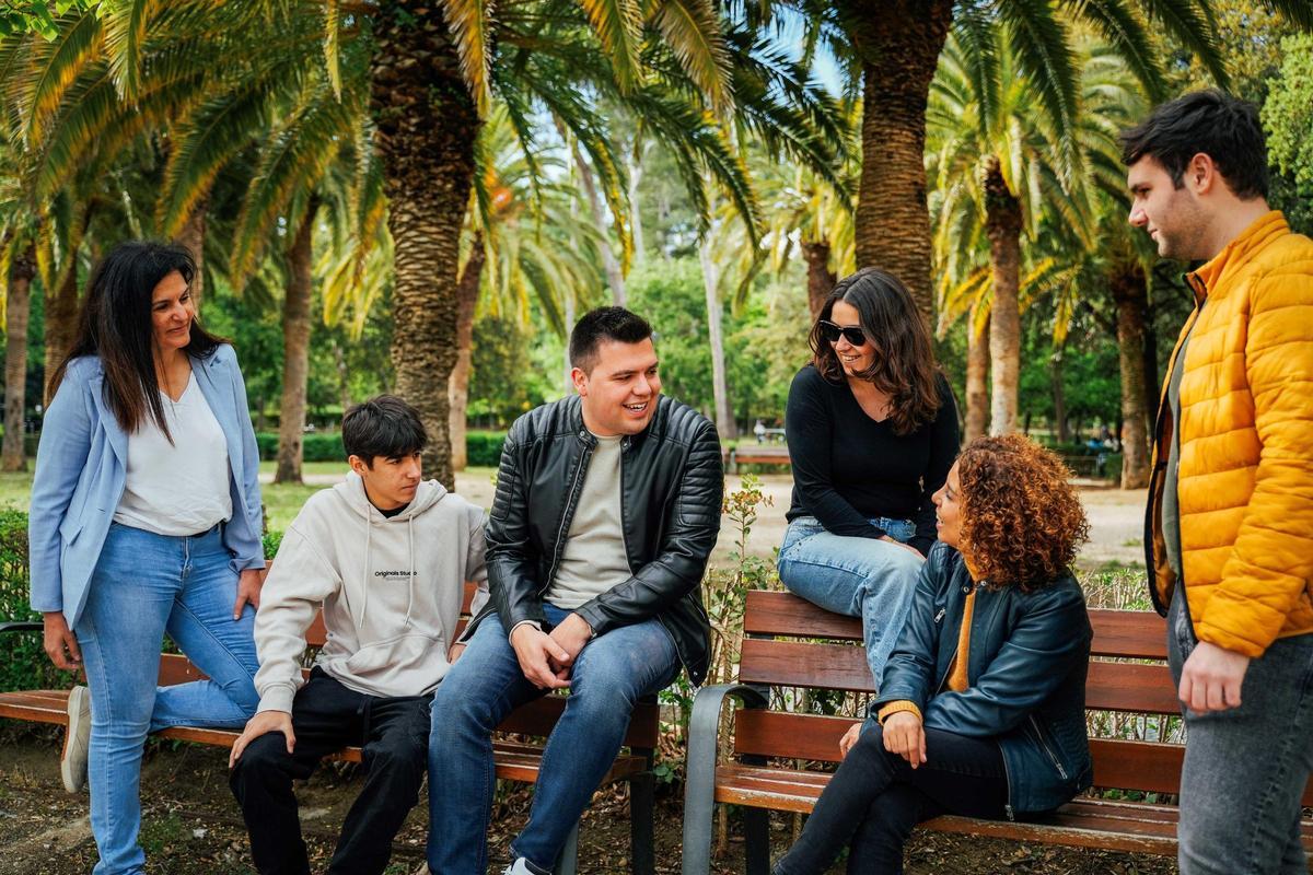 Laia Cañigueral, reunida amb joves a Figueres.