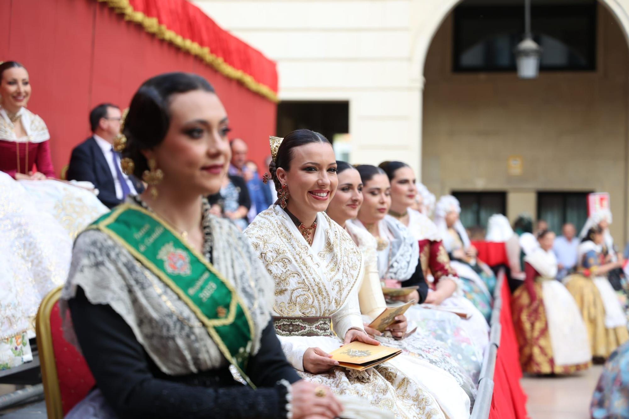 Las Hogueras de Alicante ya tienen proclamadas a la Bellea del Foc y a sus damas de honor