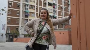 Famílies en ‘pisos pastera’: «Som tants que hem de dormir amb el ventilador»