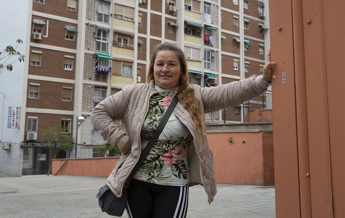 Entrevista a Josefina madre de dos chicos, familia atendida por Caritas que paga 600 euros por vivir en una habitación realquilada con sus dos hijos