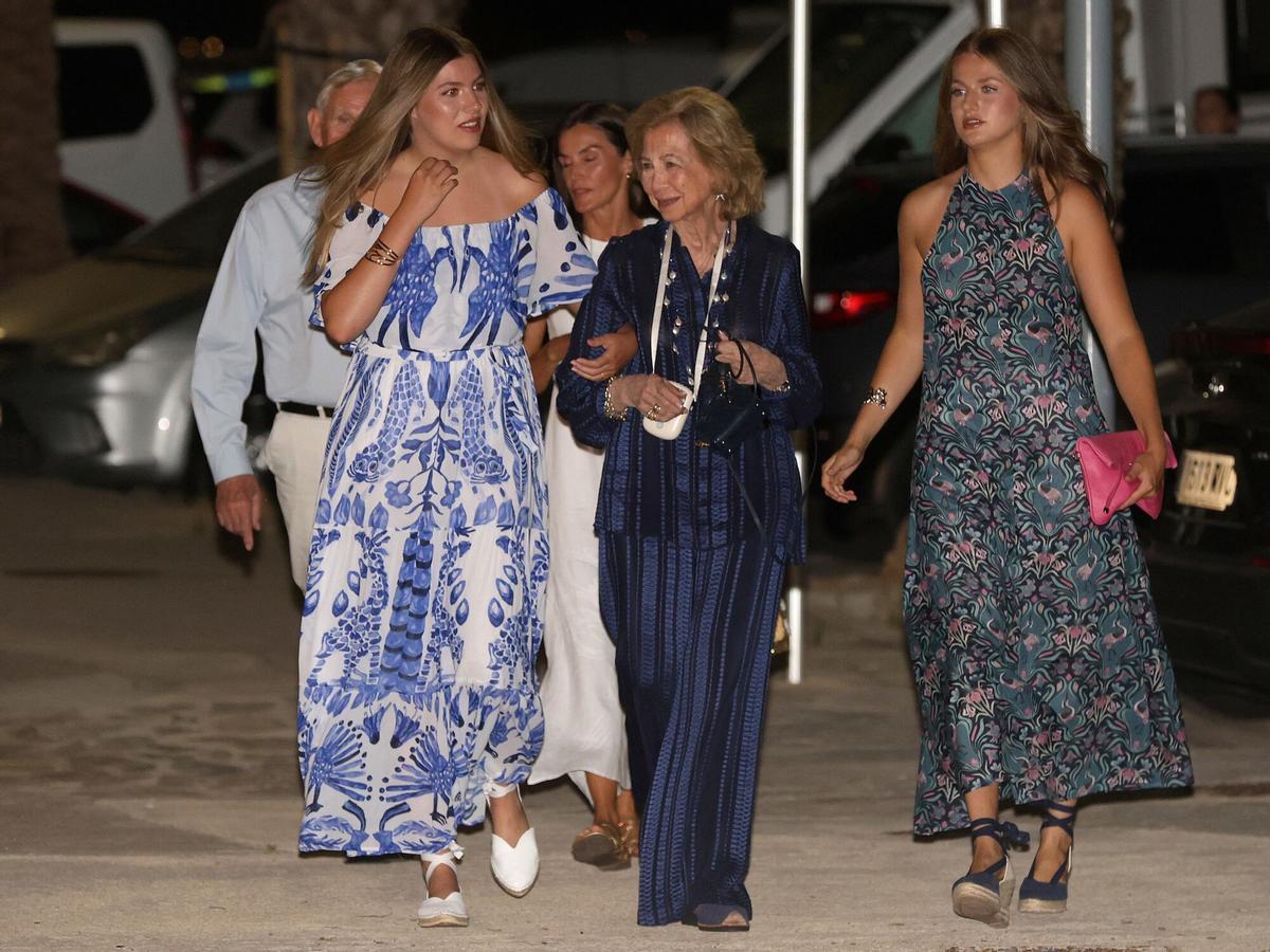 La Familia Real, de cena en el restaurante Mia de Palma La Familia Real, de cena en el restaurante Mia de Palma