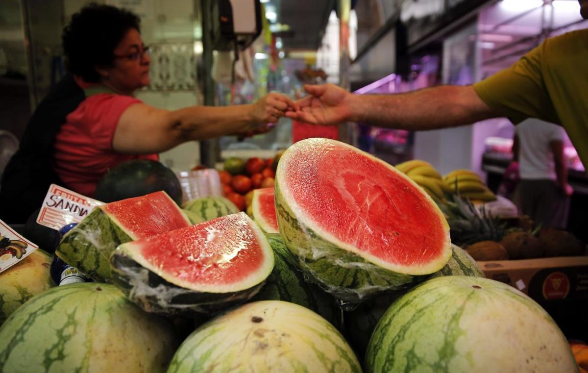 Los expertos recomiendan que dejes de consumir sandía por estos tres motivos: