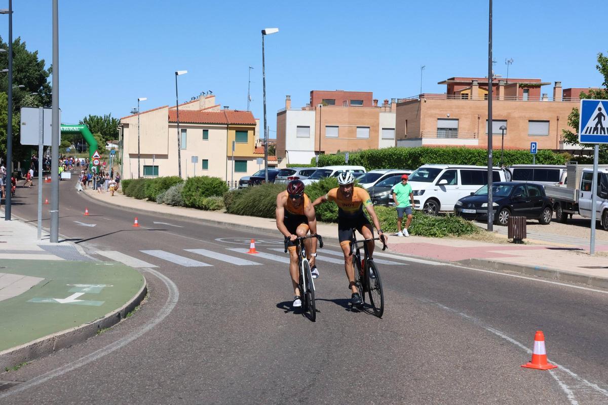 GALERÍA: Disfruta de las mejores imágenes del triunfo de Gómez y Trigo en el Triatlón Ciudad de Zamora GALERÍA: Disfruta de las mejores imágenes del triunfo de Gómez y Trigo en el Triatlón Ciudad de Zamora