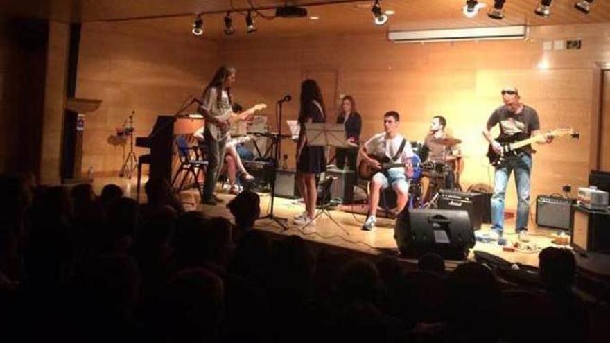 La música crea escuela en Piloña