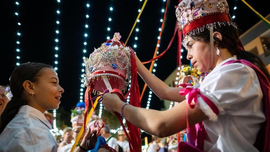 La danza de las cintas de Güímar, el tesón hecho baile