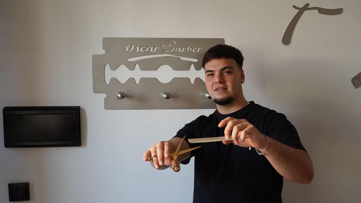 Óscar Barber, la barbería impulsada por el proyecto de autoempleo de Cruz Roja