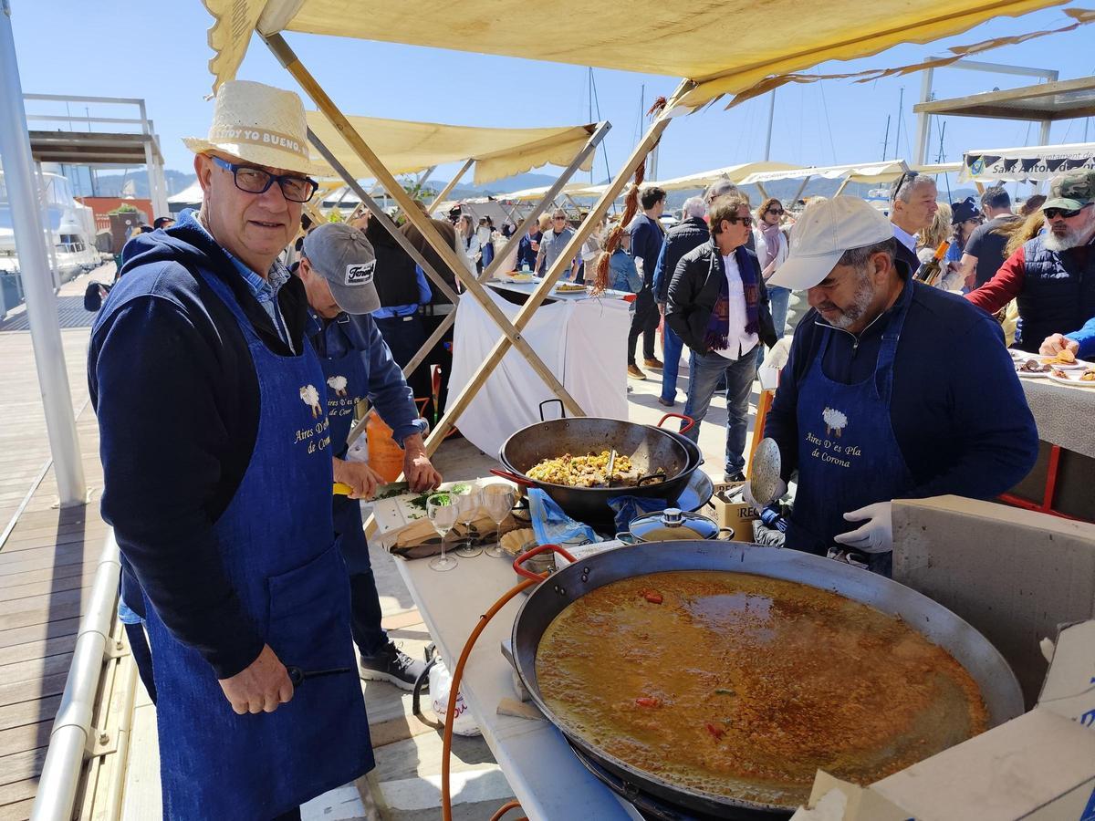 Campeonato de Arroz a Banda Creativo y Solidario en el Nàutic de Sant Antoni