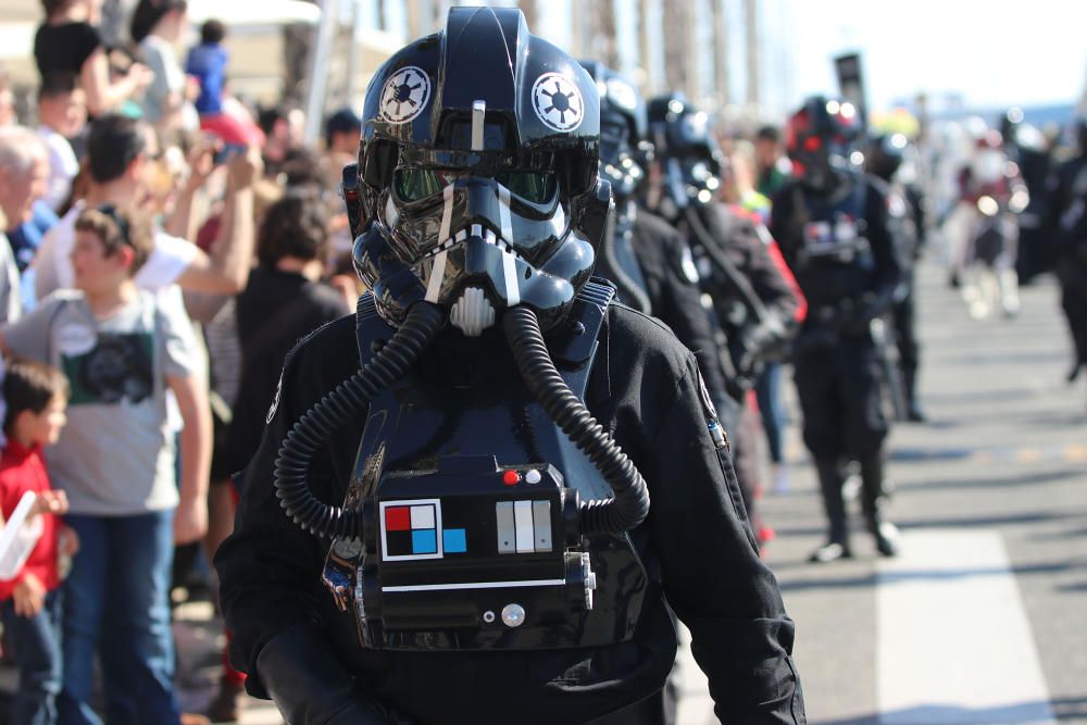 Tercer desfile de la Legión 501 por Málaga