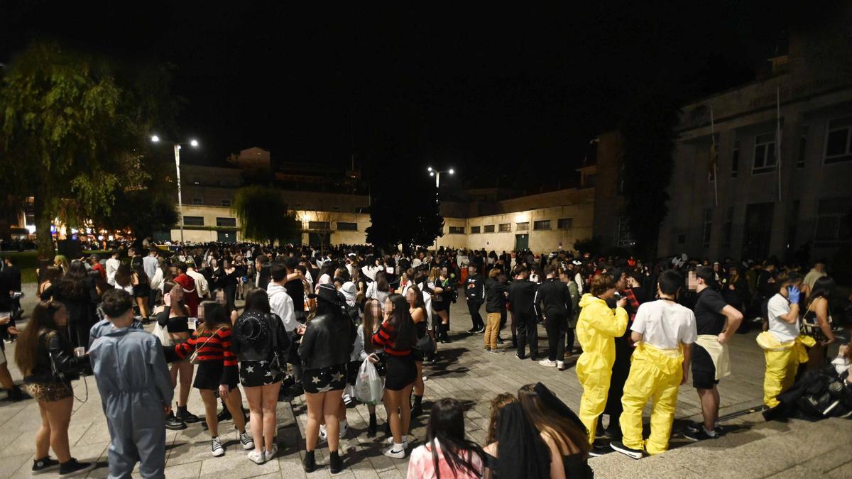 Botellón durante la celebración de Samaín en Vigo