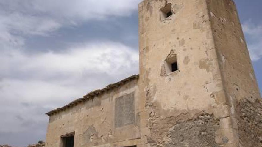 La rehabilitación de la Torre Ansaldo de Sant Joan, en jaque por culpa de otro retraso