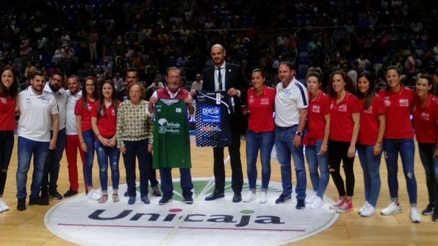 Las chicas del Rincón Fertilidad, premiadas en el Carpena