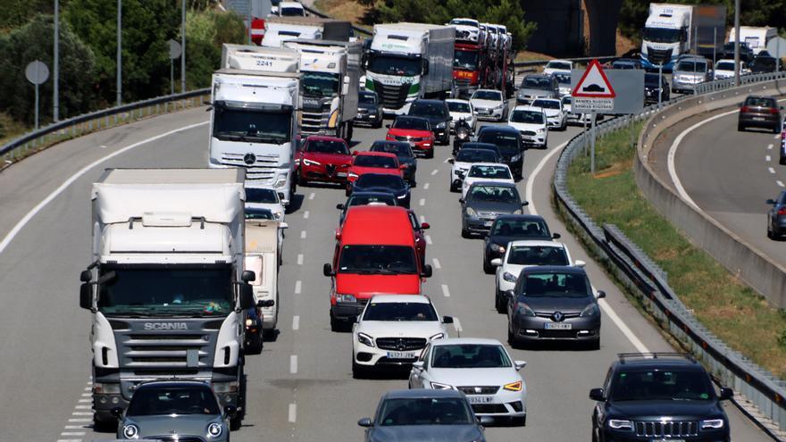 Trànsit preveu afectacions a l&#039;AP-7 i altres vies i demana &quot;no abaixar la guàrdia&quot; durant tota la Setmana Santa