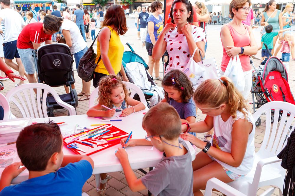 Inauguración de la feria de fiestas en la plaza Mayor