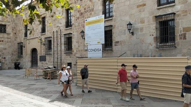 Parador de Zamora, cerrado desde octubre de 2024 y que no volverá a abrir hasta noviembre de 2027.  | J.N.