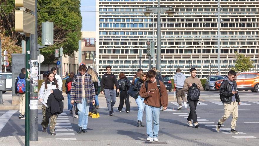 Las universidades valencianas devuelven a la sociedad 3,1 euros por cada euro invertido