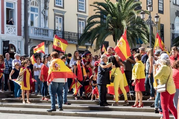 Concentración por la unidad de España en Santa Ana