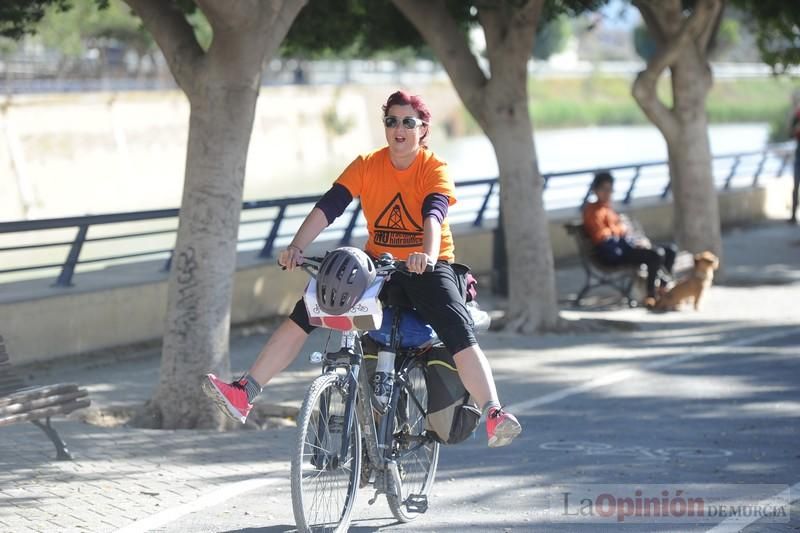 Protesta en bicicleta contra el fracking