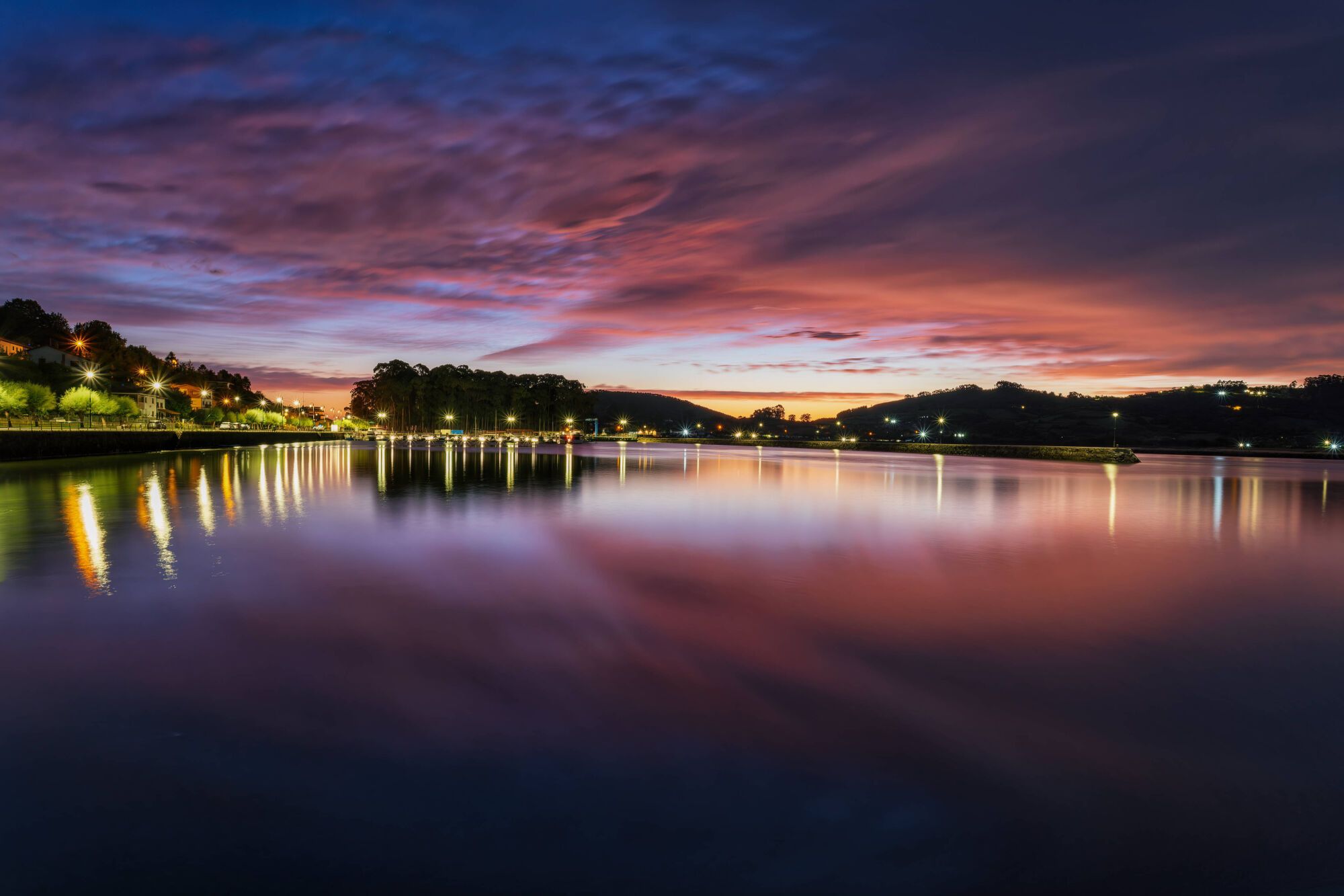 Amanecer y atardecer sobre la RÃ­a de Villviciosa