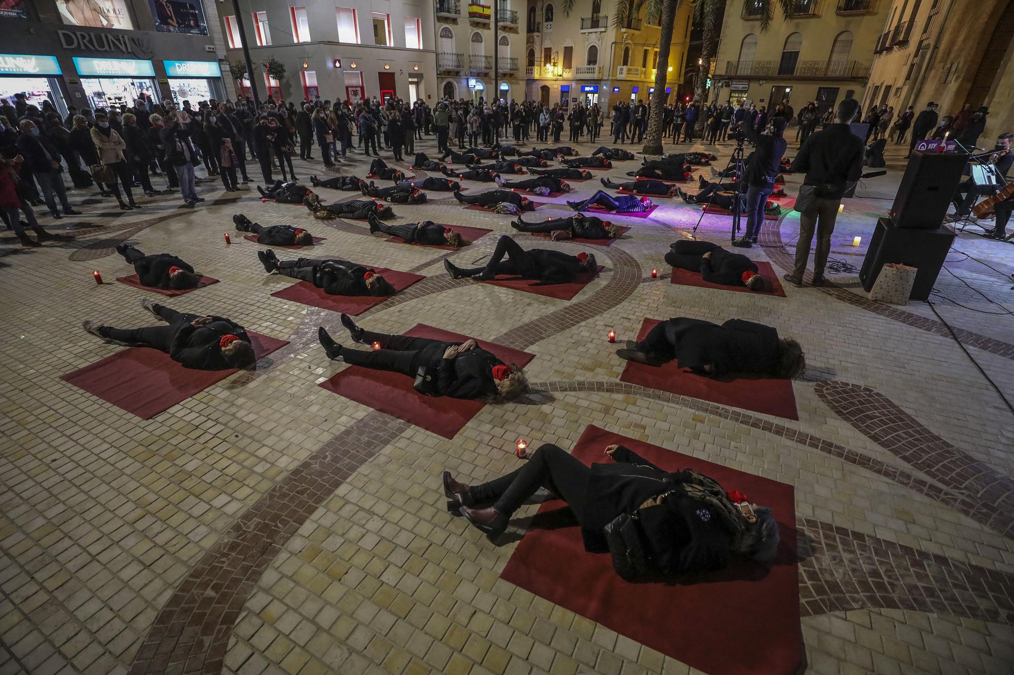 El 25N de Elche, en imágenes