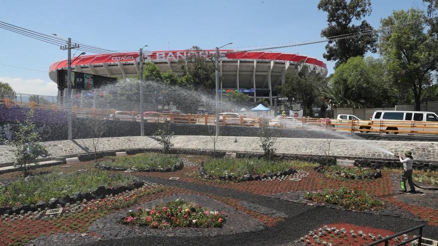 Tarjeta roja para México en el Mundial: caos, obras sin term
