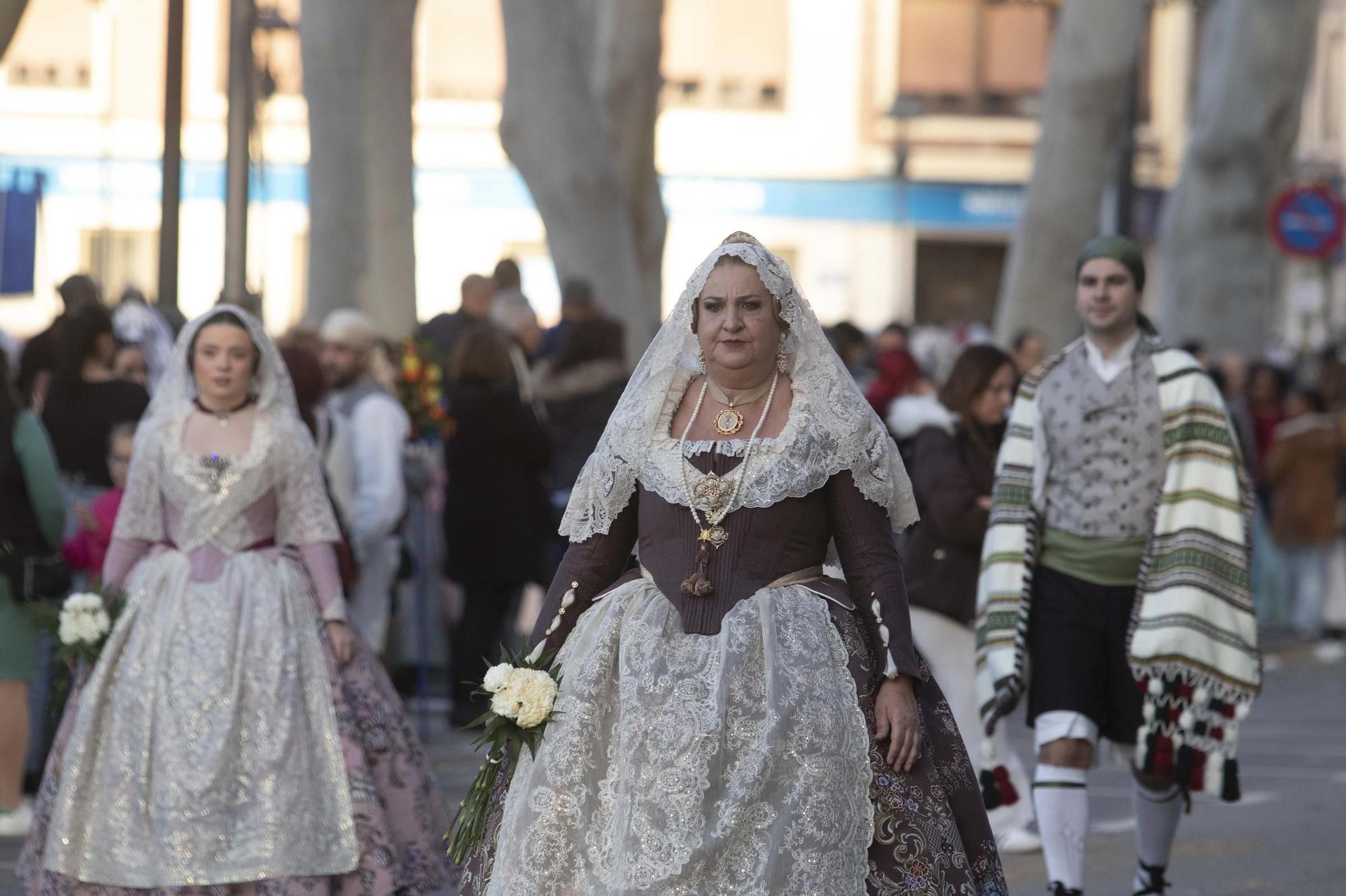 Búscate en la multitudinaria Ofrenda del sábado 22 de marzo en Xàtiva