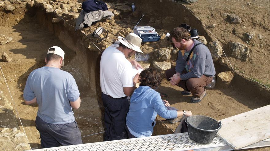 Un hallazgo demuestra que en Málaga se producía vino hace 6.000 años