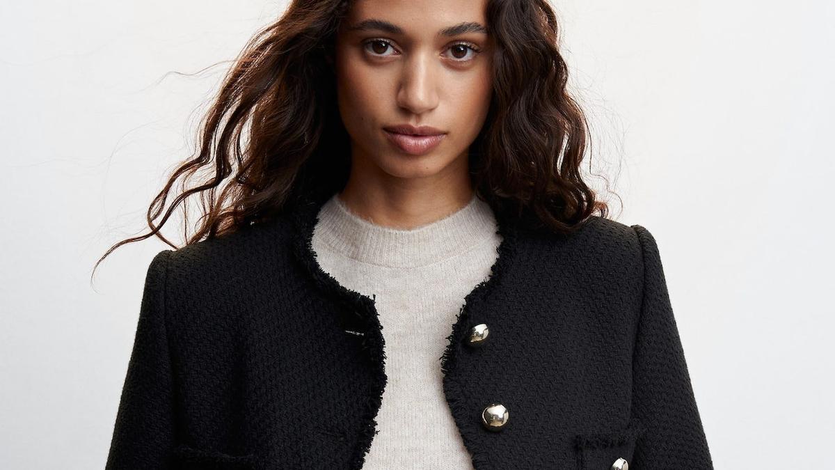 Estas chaquetas de tweed de Mango son la tendencia clave de la temporada