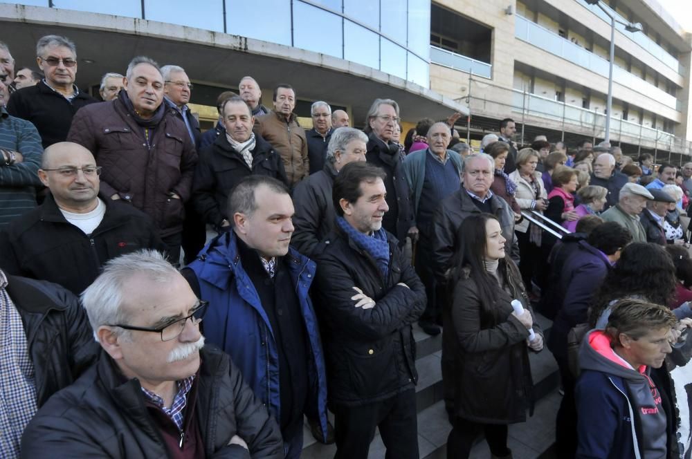 Protesta contra el cierre del geriátrico de Felechosa