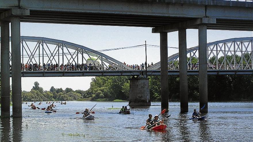 Aprueban subir las tasas del descenso del río Alagón