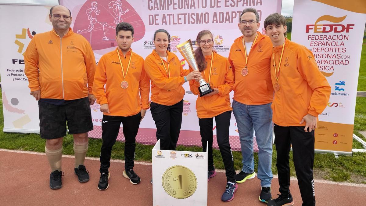 Los paratletas del CAX campeones de España de atletismo adaptado con la Selección Valenciana