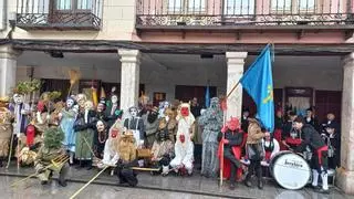 Alcalá de Henares celebra su "Asturianía":  gran "xuntanza"  con cientos de asturianos residentes en Madrid