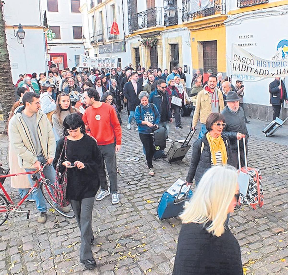 Protesta vecinal contra el turismo descontrolado en el Centro.