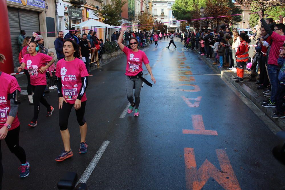 FOTOS de l''arribada de la Cursa de la Dona