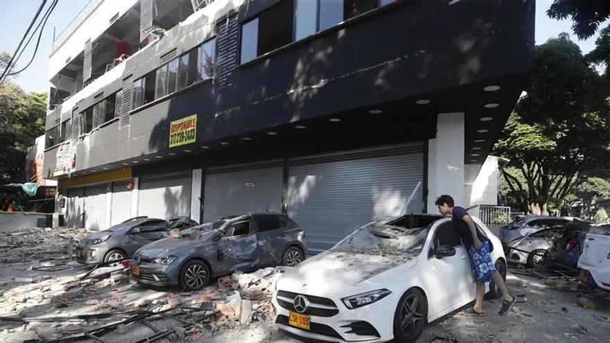 Un terratrèmol de magnitud 7,4 sacseja Colòmbia i deixa més de 70 morts