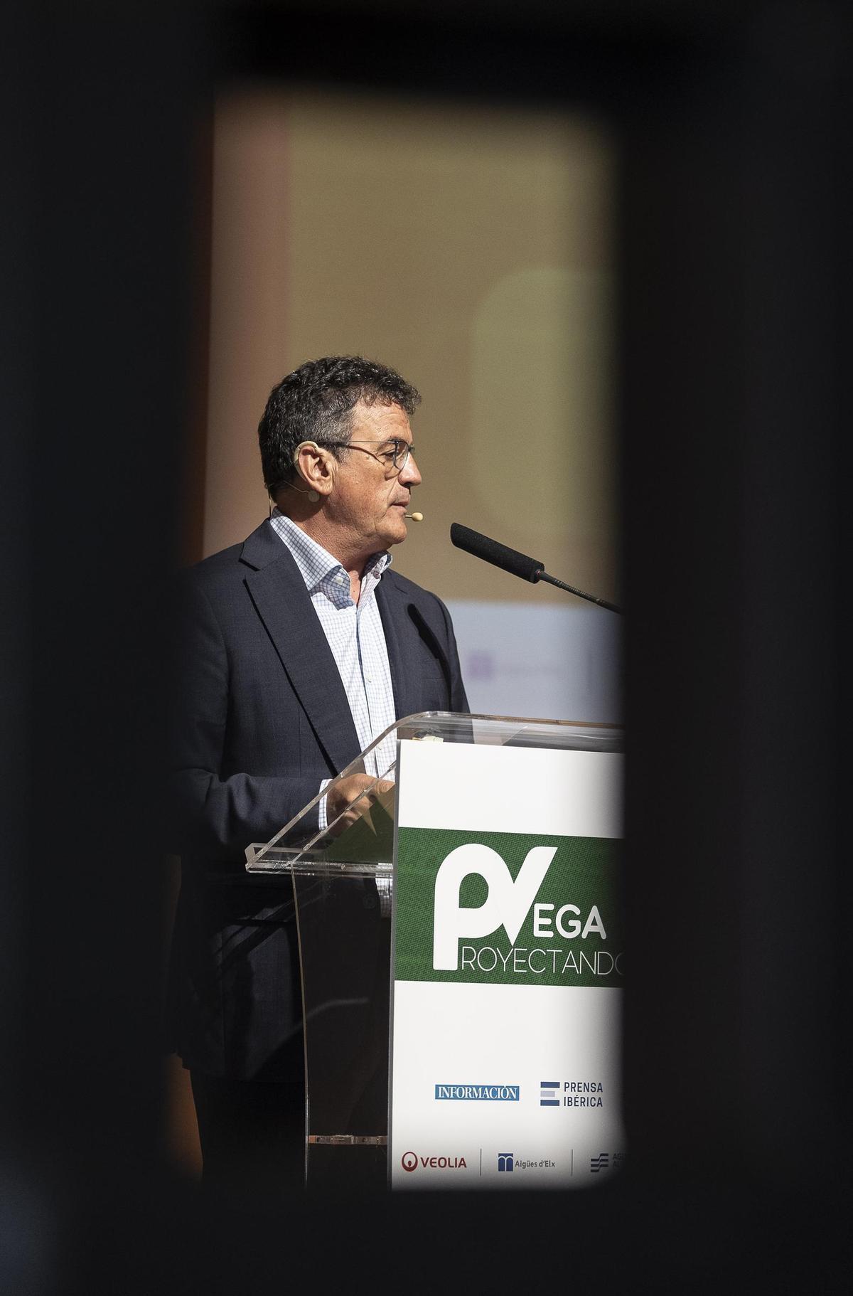 Orihuela presenta los avances en el proyecto de ciudad en la jornada "Proyectando Vega Baja" impulsada por INFORMACIÓN Orihuela presenta los avances en el proyecto de ciudad en la jornada "Proyectando Vega Baja" impulsada por INFORMACIÓN