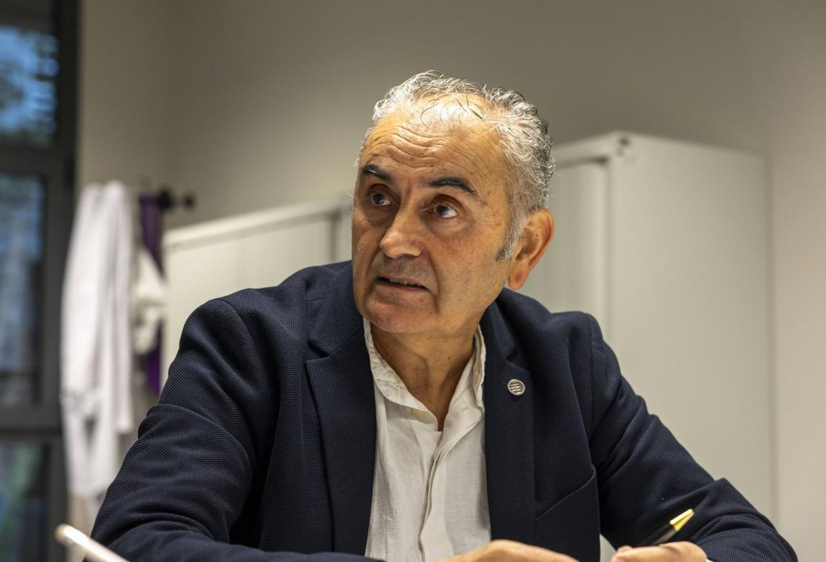 Bennàsar durante la entrevista con este diario.  | G. BOSCH