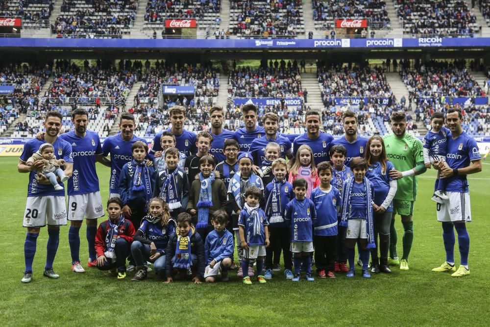 El partido entre el Real Oviedo y el Alcorcón, en imágenes