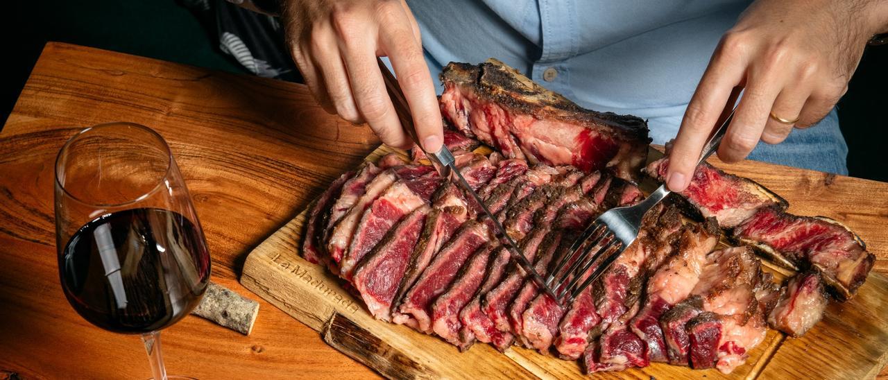 Una de las carnes del restaurante La Madurada.