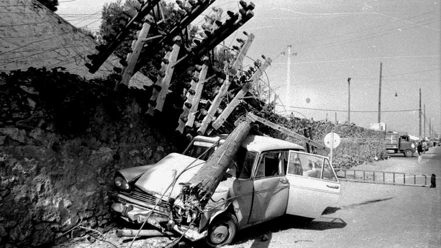 Hace 50 años en Alicante: Las motos toman la Explanada