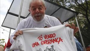 Lula, en campaña en Sao Paulo.